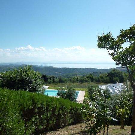 Agriturismo La Bicocca - Apt. "Il Leccio" Castel Rigone Buitenkant foto