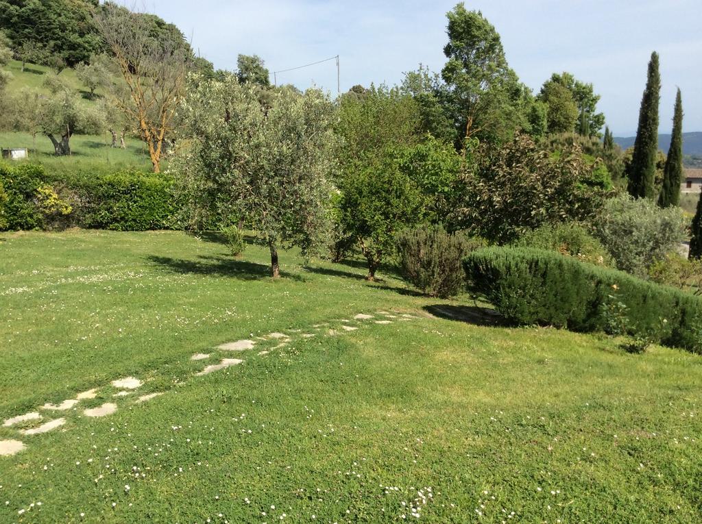 Agriturismo La Bicocca - Apt. "Il Leccio" Castel Rigone Buitenkant foto