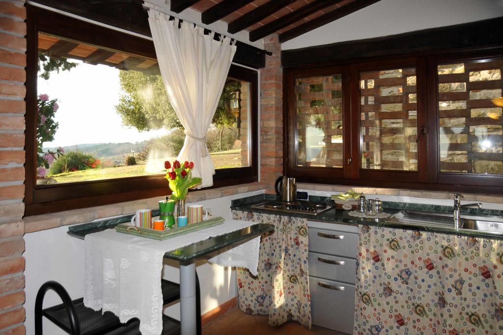 Agriturismo La Bicocca - Apt. "Il Leccio" Castel Rigone Buitenkant foto